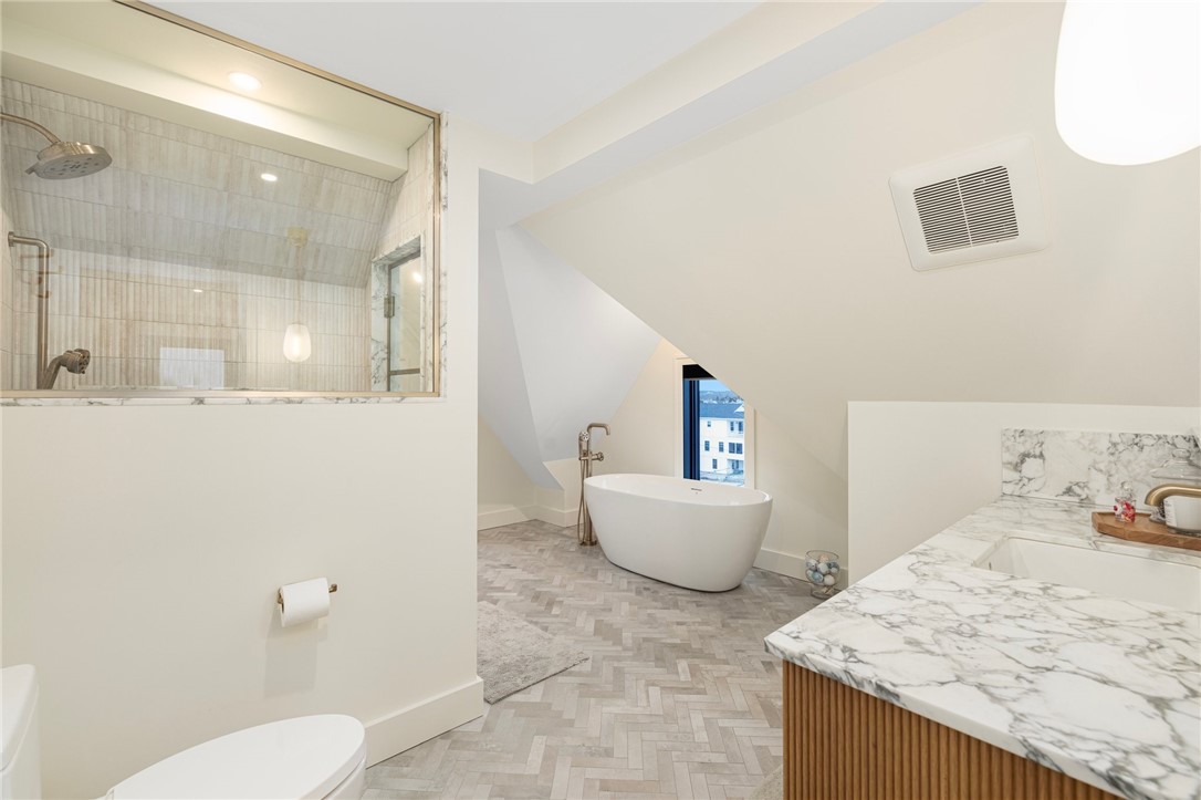 41 Atlantic Avenue Westerly, RI 02891 - Photo 41 of 50