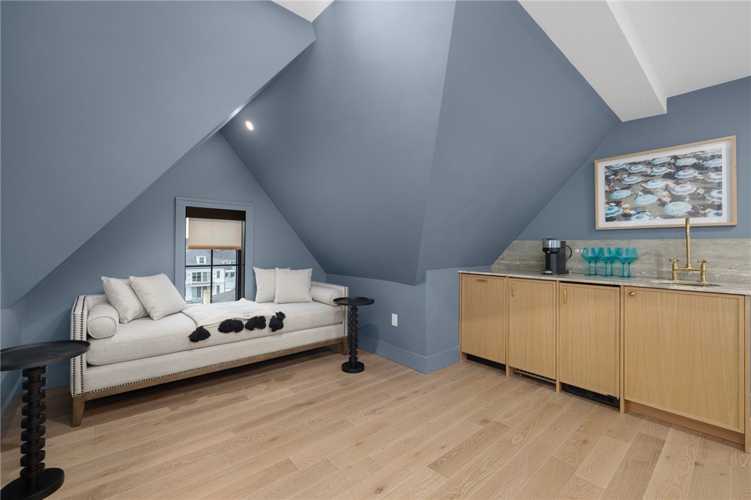 41 Atlantic Avenue Westerly, RI 02891 - Photo 45 of 50