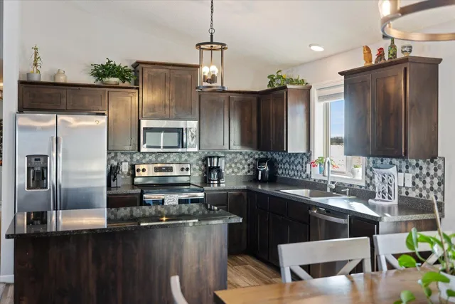 $374,900 | 1663 Hidden Trail, Mayer, MN 55360