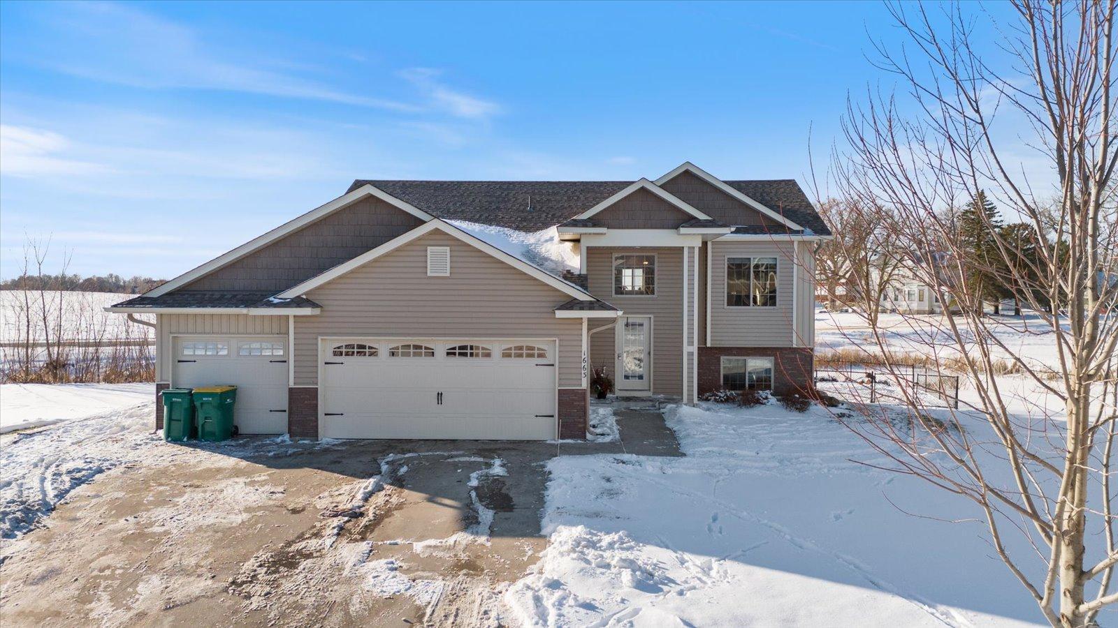 1663 Hidden Trail Mayer, MN 55360 - Photo 2 of 64