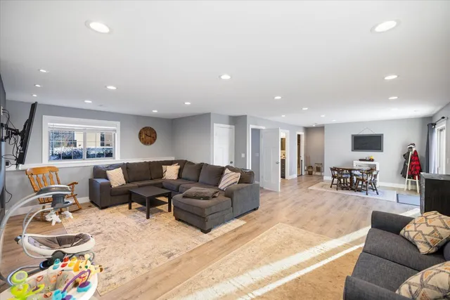 $374,900 | 1663 Hidden Trail, Mayer, MN 55360