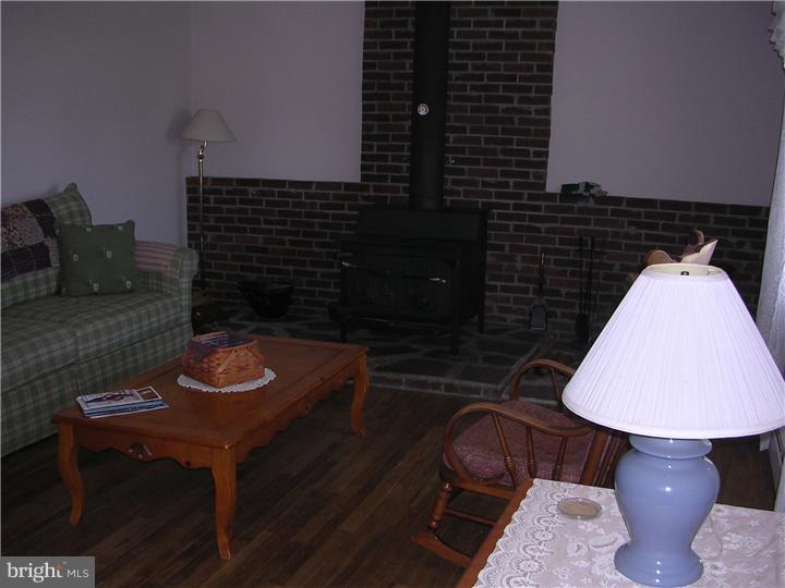 1910 Freier Road Quakertown, PA 18951 - Photo 2 of 9 Living Room