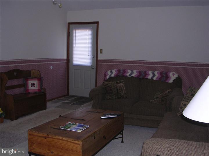 1910 Freier Road Quakertown, PA 18951 - Photo 6 of 9 Family Room