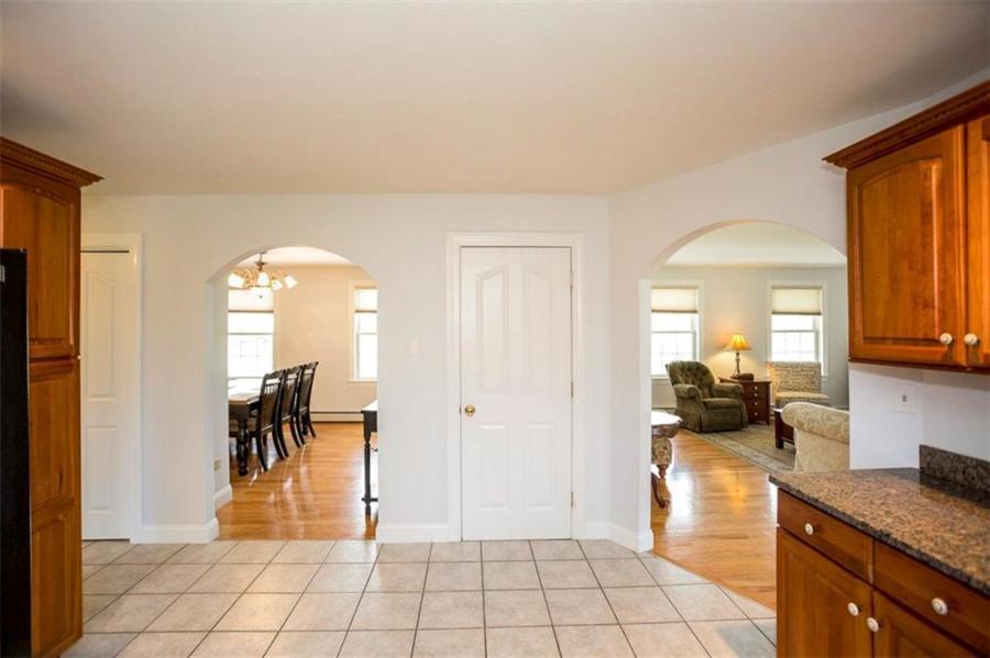 10 Old Hollis Road Biddeford, ME 04005 - Photo 6 of 24 dining room