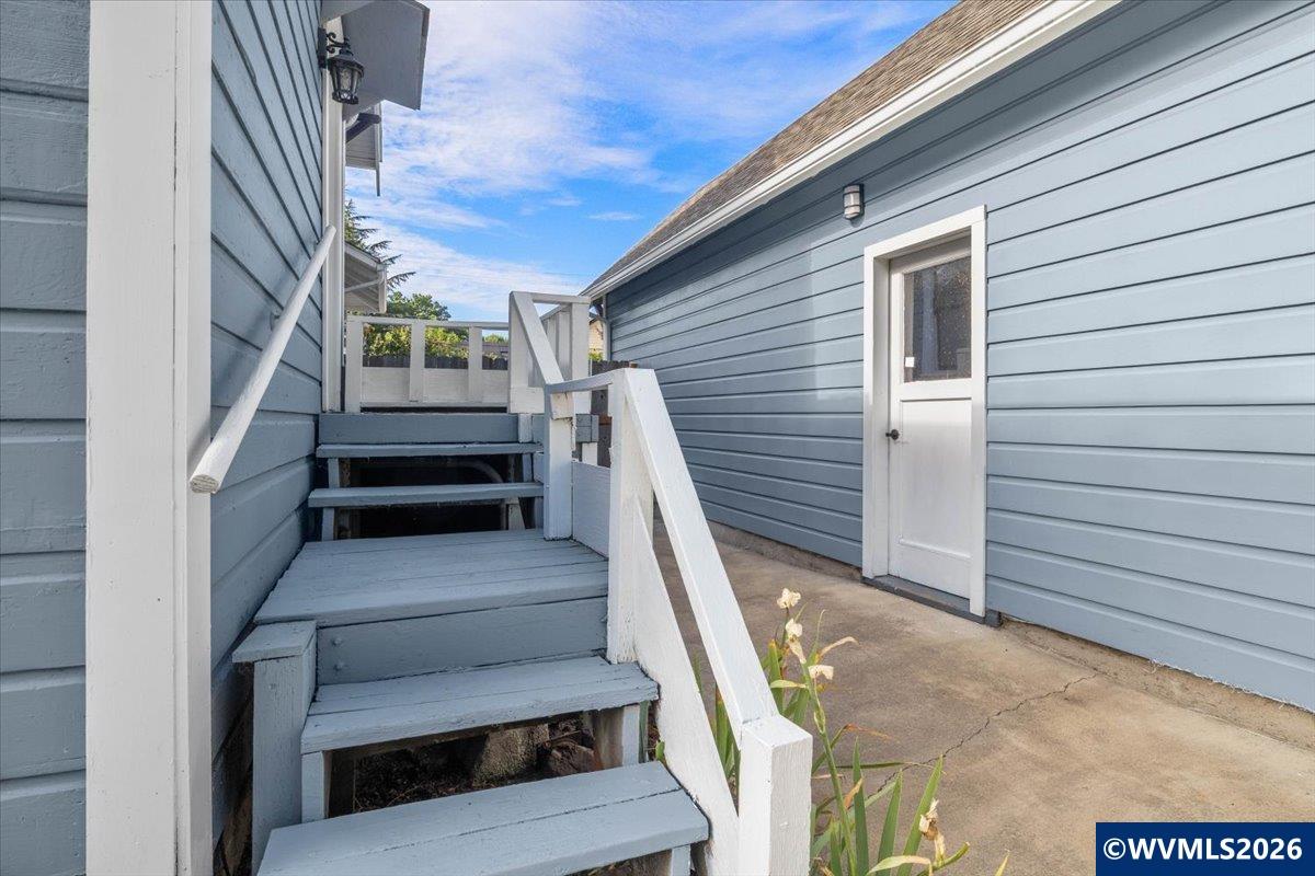 620 Southwest 9th Avenue Albany, OR 97321 - Photo 37 of 50