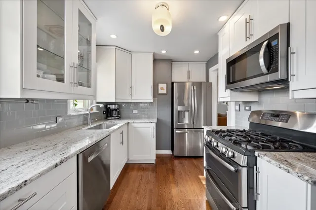 $500,000 | 7457 West Ardmore Avenue, Chicago, IL 60631