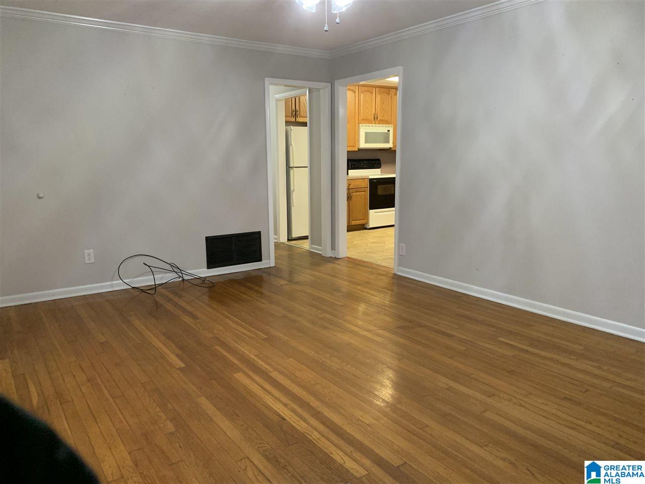 517 Tinker Street Bessemer, AL 35023 - Photo 4 of 19