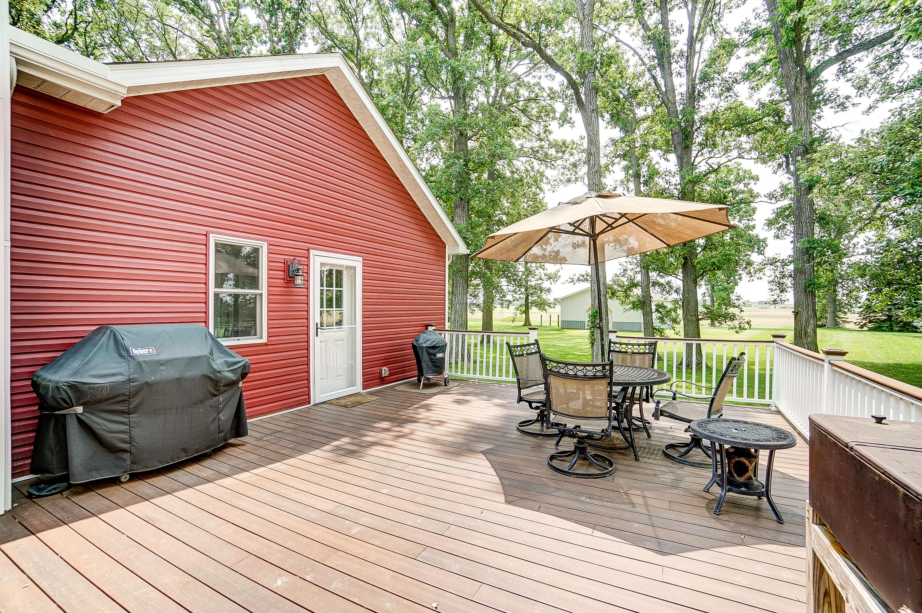 6431 Biggert Road London, OH 43140 - Photo 74 of 84 Back Deck 1.5