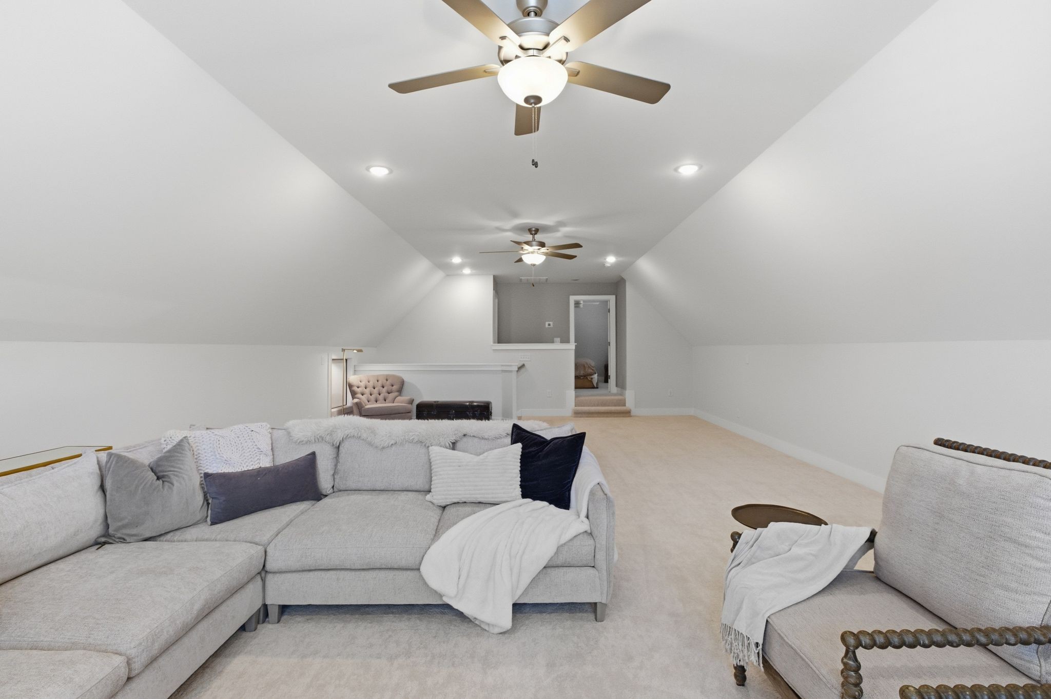 17845 Highway 76 East Springfield, TN 37172 - Photo 38 of 55 a living room with furniture a chandelier and a chandelier