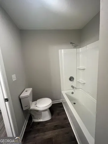 $299,900 | 1435 East Lake Drive, Screven, GA 31560