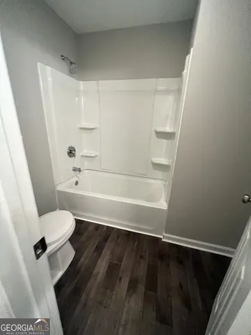 $299,900 | 1435 East Lake Drive, Screven, GA 31560