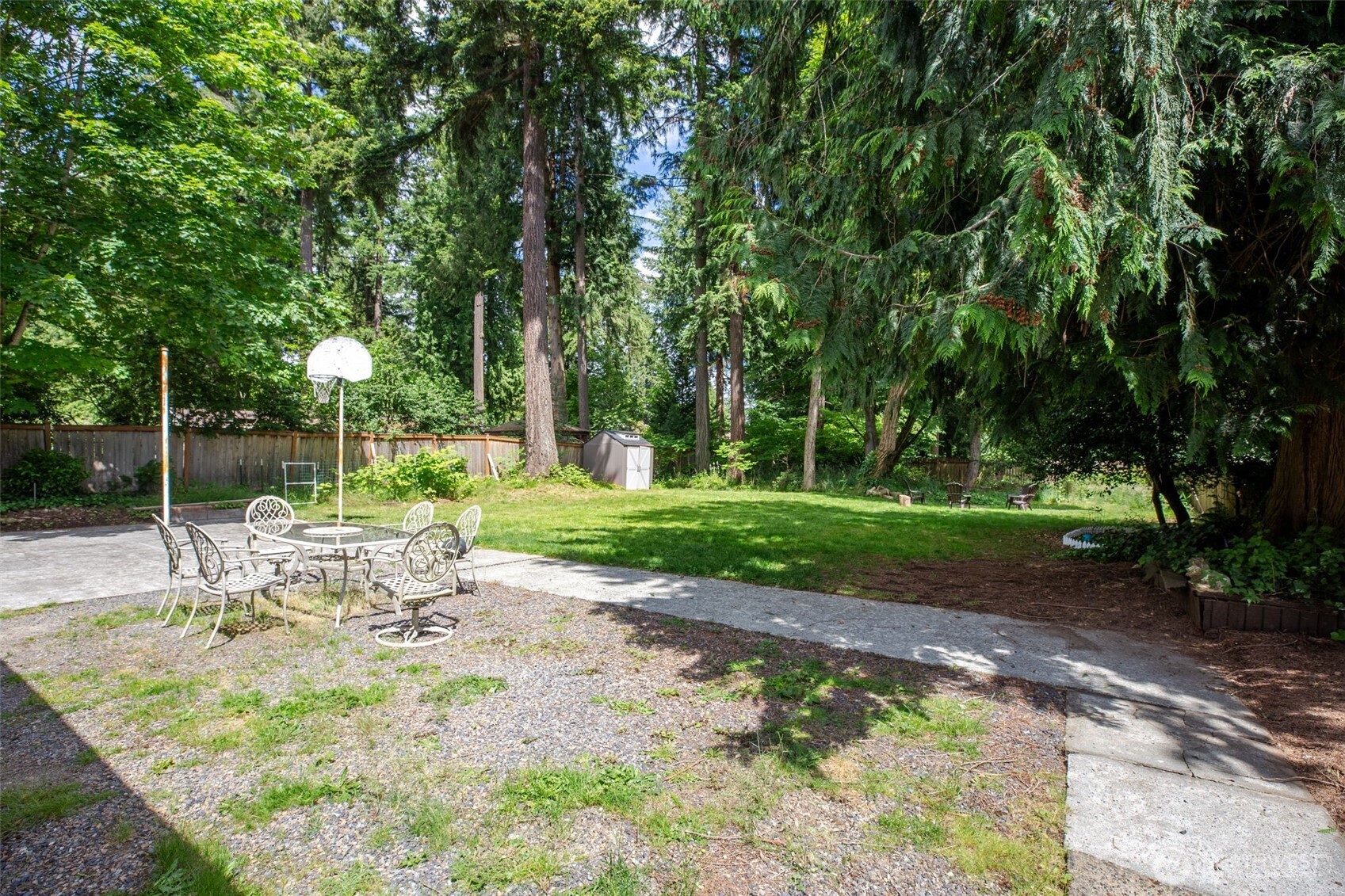 18816 89th Avenue Northeast Bothell, WA 98011 - Photo 24 of 28