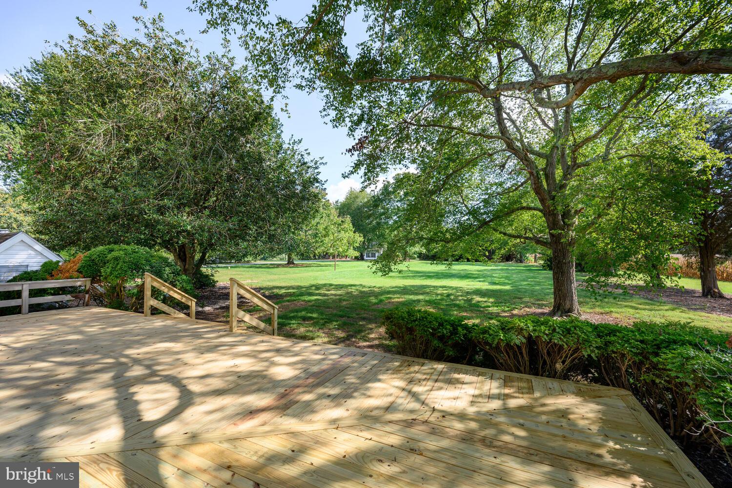 28923 Island Creek Road Trappe, MD 21673 - Photo 14 of 95 New rear deck