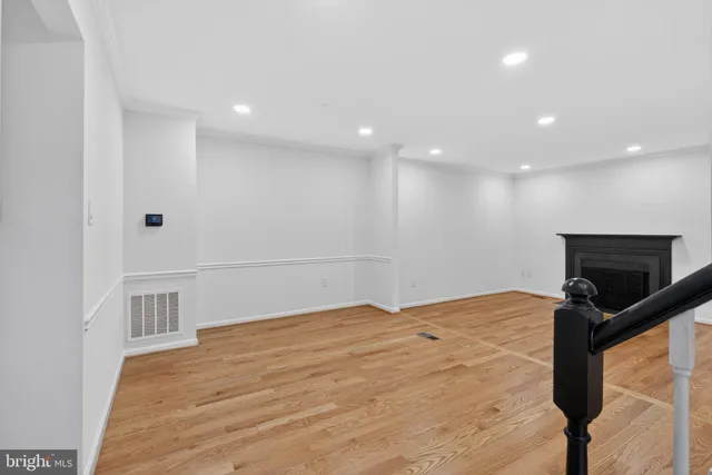 $750,000 | 6024 Knights Ridge Way, Alexandria, VA 22310