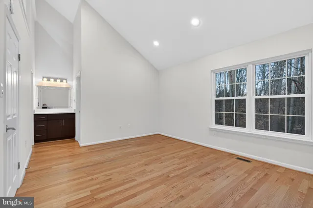 $750,000 | 6024 Knights Ridge Way, Alexandria, VA 22310