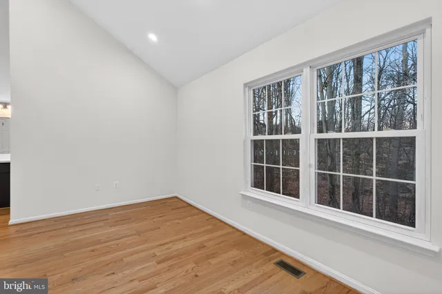 $750,000 | 6024 Knights Ridge Way, Alexandria, VA 22310