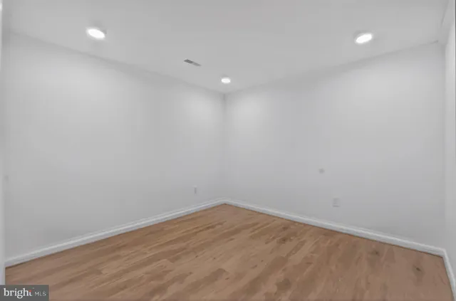 $750,000 | 6024 Knights Ridge Way, Alexandria, VA 22310