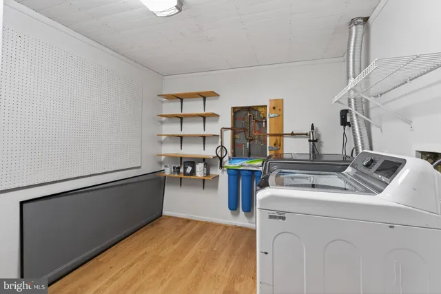 $750,000 | 6024 Knights Ridge Way, Alexandria, VA 22310