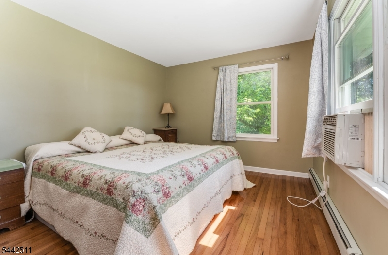 106 Oak Summit Road Frenchtown, NJ 08825 - Photo 15 of 42
