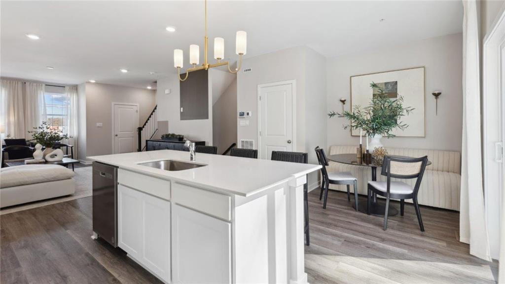 323 Alliance Drive Harmony, PA 16037 - Photo 6 of 23 a kitchen that has a table and chairs in it
