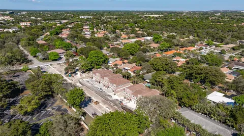 $659,900 | 1555 Northwest 94th Way, Coral Springs, FL 33071
