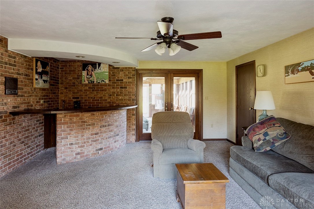 2728 North River Road Springfield, OH 45502 - Photo 17 of 62