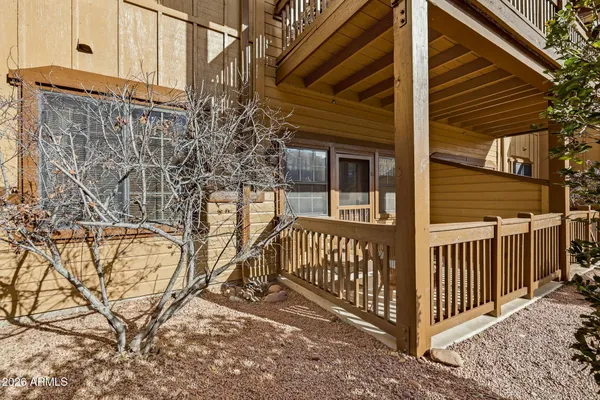$104,000 | 2381 Quarter Horse Trail, Unit 105, Overgaard, AZ 85933