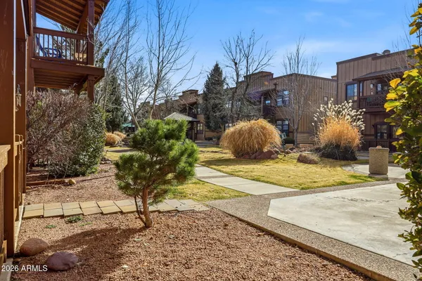 $104,000 | 2381 Quarter Horse Trail, Unit 105, Overgaard, AZ 85933