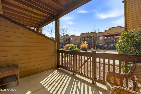 $104,000 | 2381 Quarter Horse Trail, Unit 105, Overgaard, AZ 85933