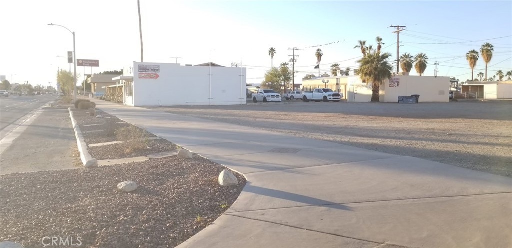 249 Hobsonway Blythe, CA 92225 - Photo 6 of 10