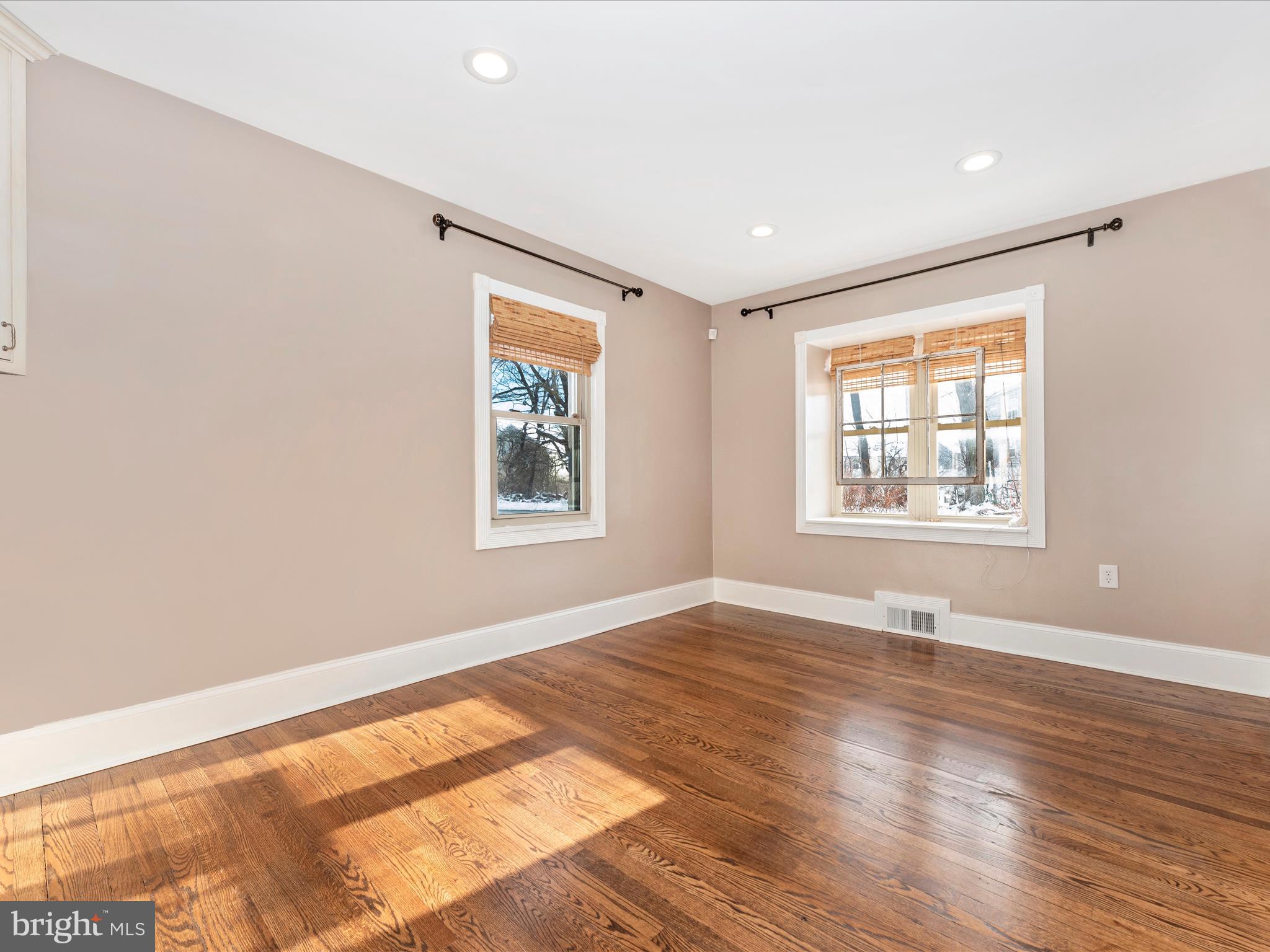 1641 Shookstown Road Frederick, MD 21702 - Photo 15 of 62 Dining Room