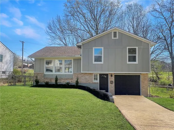 $237,900 | 4729 Overton Avenue, Kansas City, MO 64133