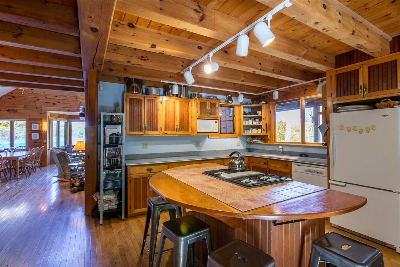 286 Bragg Road Thetford, VT 05045 - Photo 12 of 29