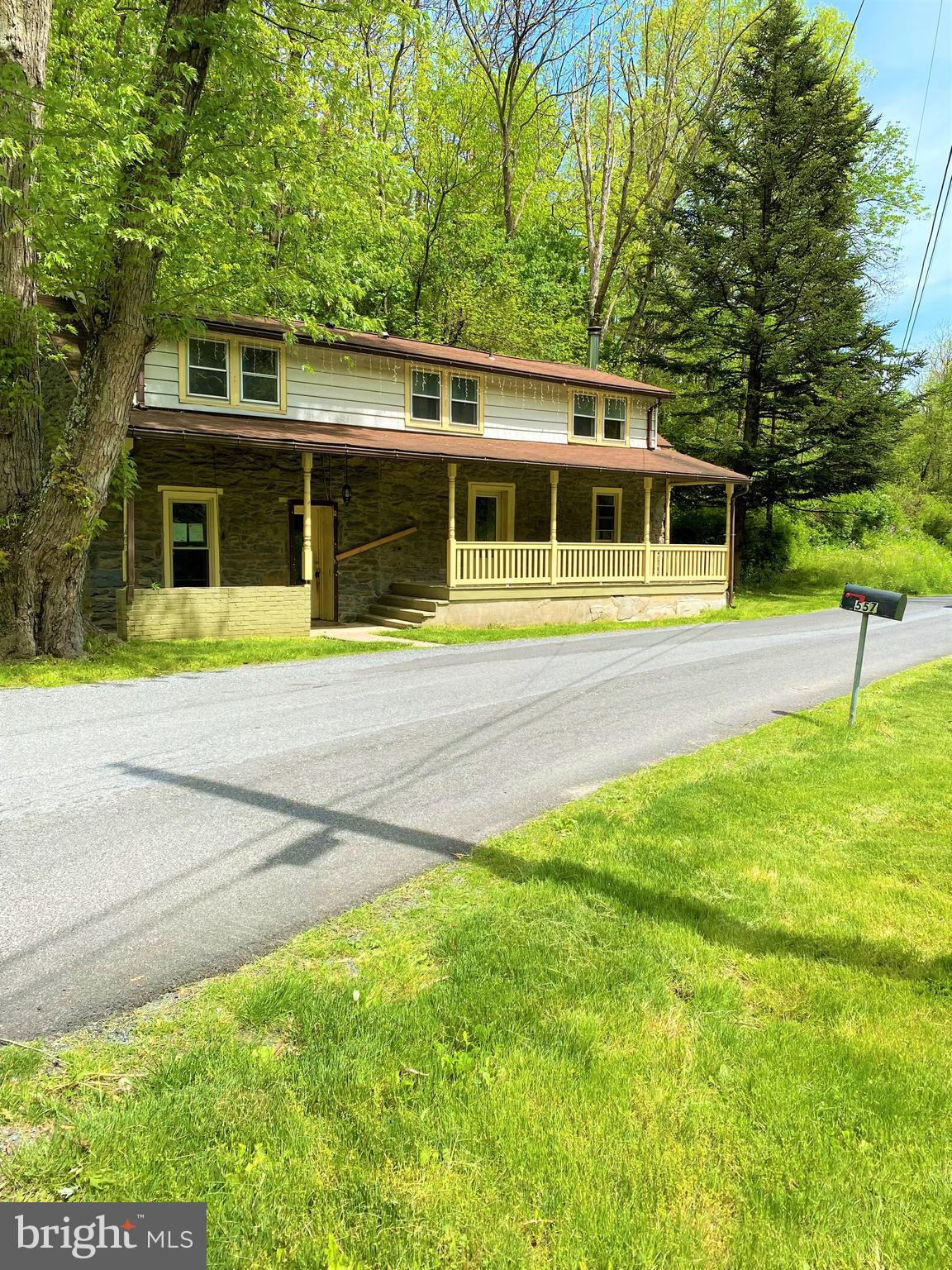 557 Gun Club Road Kutztown, PA 19530 - Photo 2 of 20 Gallery Image 2