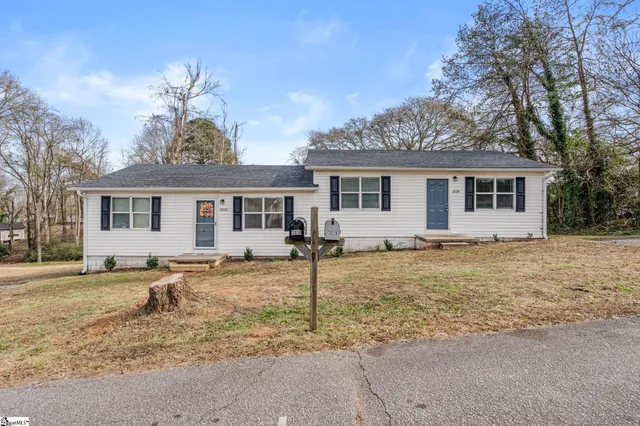 $249,000 | 3030-3028 Benjamin Road, Spartanburg, SC 29307