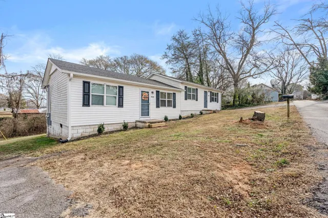 $249,000 | 3030-3028 Benjamin Road, Spartanburg, SC 29307