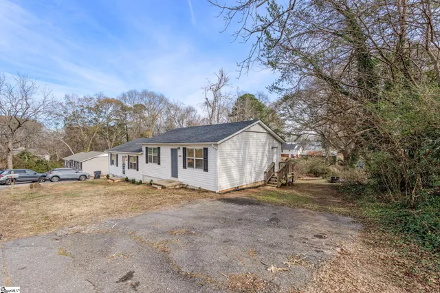 $249,000 | 3030-3028 Benjamin Road, Spartanburg, SC 29307