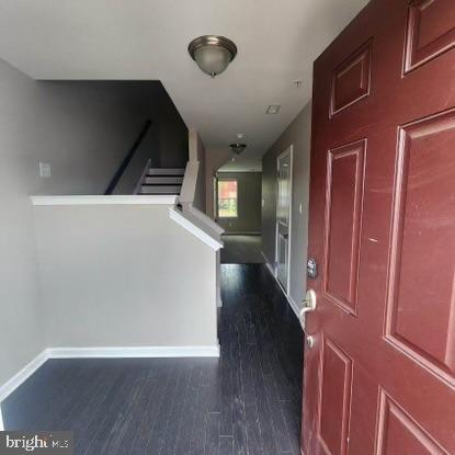 33 Iron Gate Road Sicklerville, NJ 08081 - Photo 2 of 16 a view of gallery with wooden floor