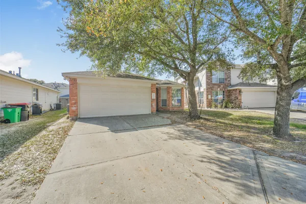 a view of backyard of house