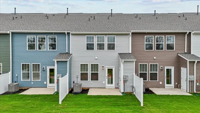 $209,990 | 518 West Norvell Court, Spartanburg, SC 29307