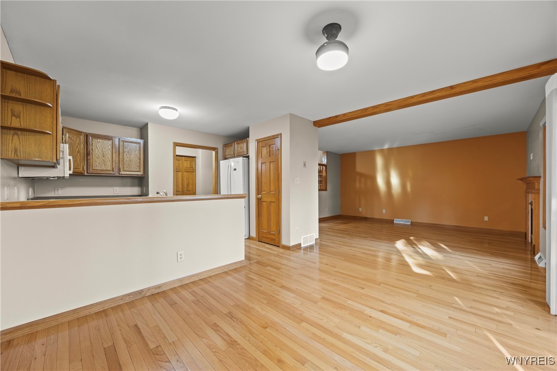 5225 Bridle Path Lane Lewiston, NY 14092 - Photo 11 of 44