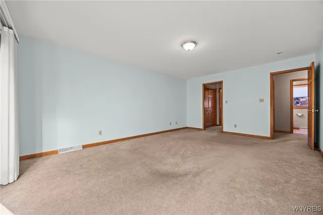 $284,000 | 5225 Bridle Path Lane, Lewiston, NY 14092