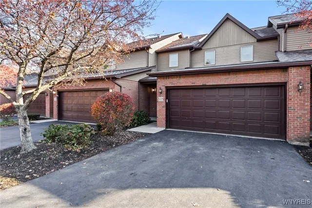 $284,000 | 5225 Bridle Path Lane, Lewiston, NY 14092