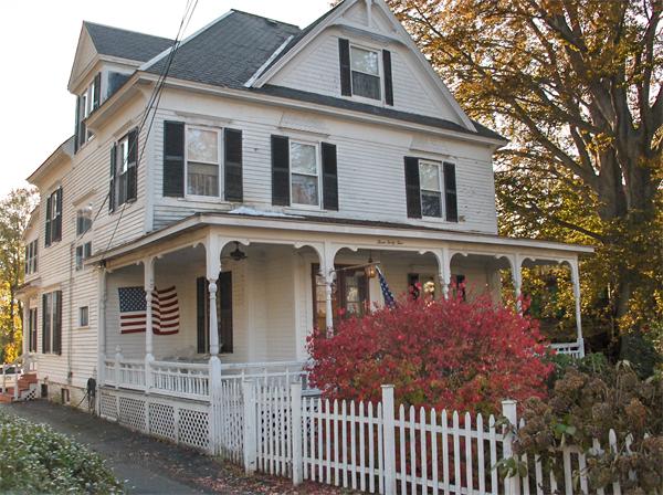 345 Church Street Clinton, MA 01510 - Photo 1 of 29 Gallery Image 1