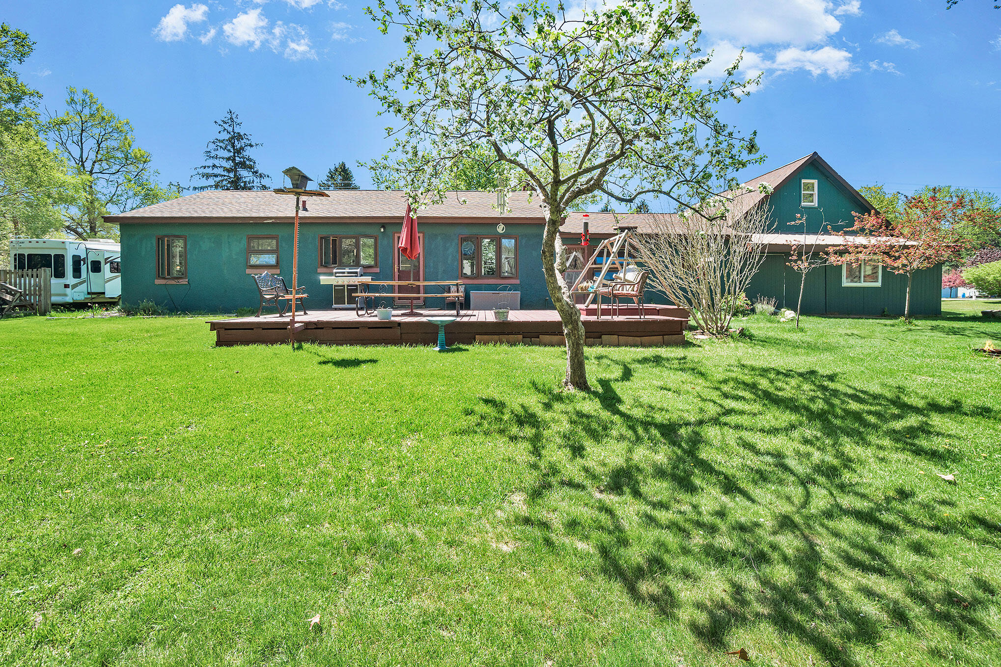 888 Merkey Road West Manistee, MI 49660 - Photo 4 of 28 DSC06607