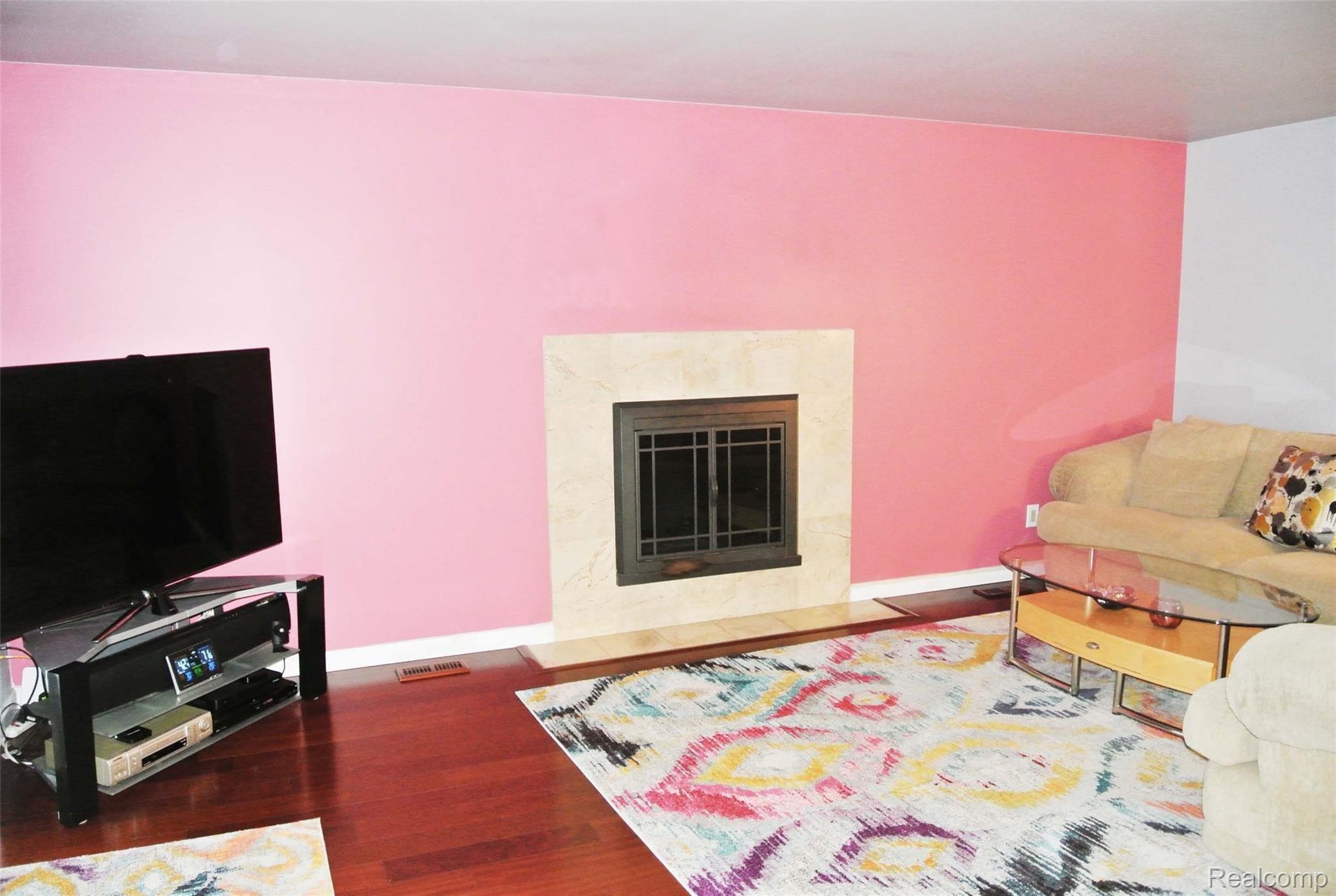 732 Longford Drive Rochester, MI 48309 - Photo 10 of 29 DSC_3732.jpg