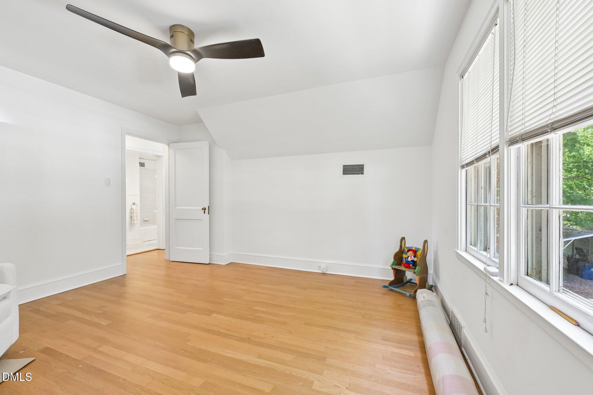 3016 Hope Valley Road Durham, NC 27707 - Photo 15 of 21