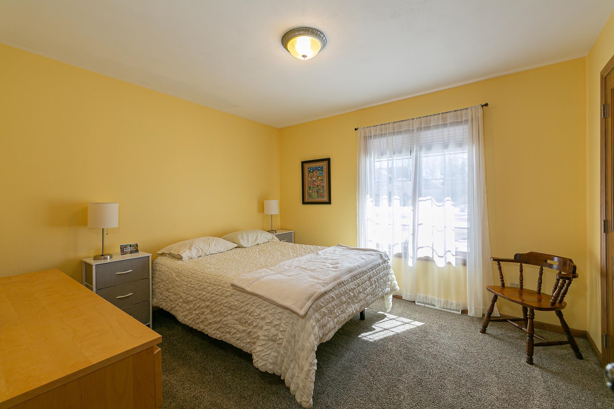 2190 Hidden Creek Road Neenah, WI 54956 - Photo 18 of 39