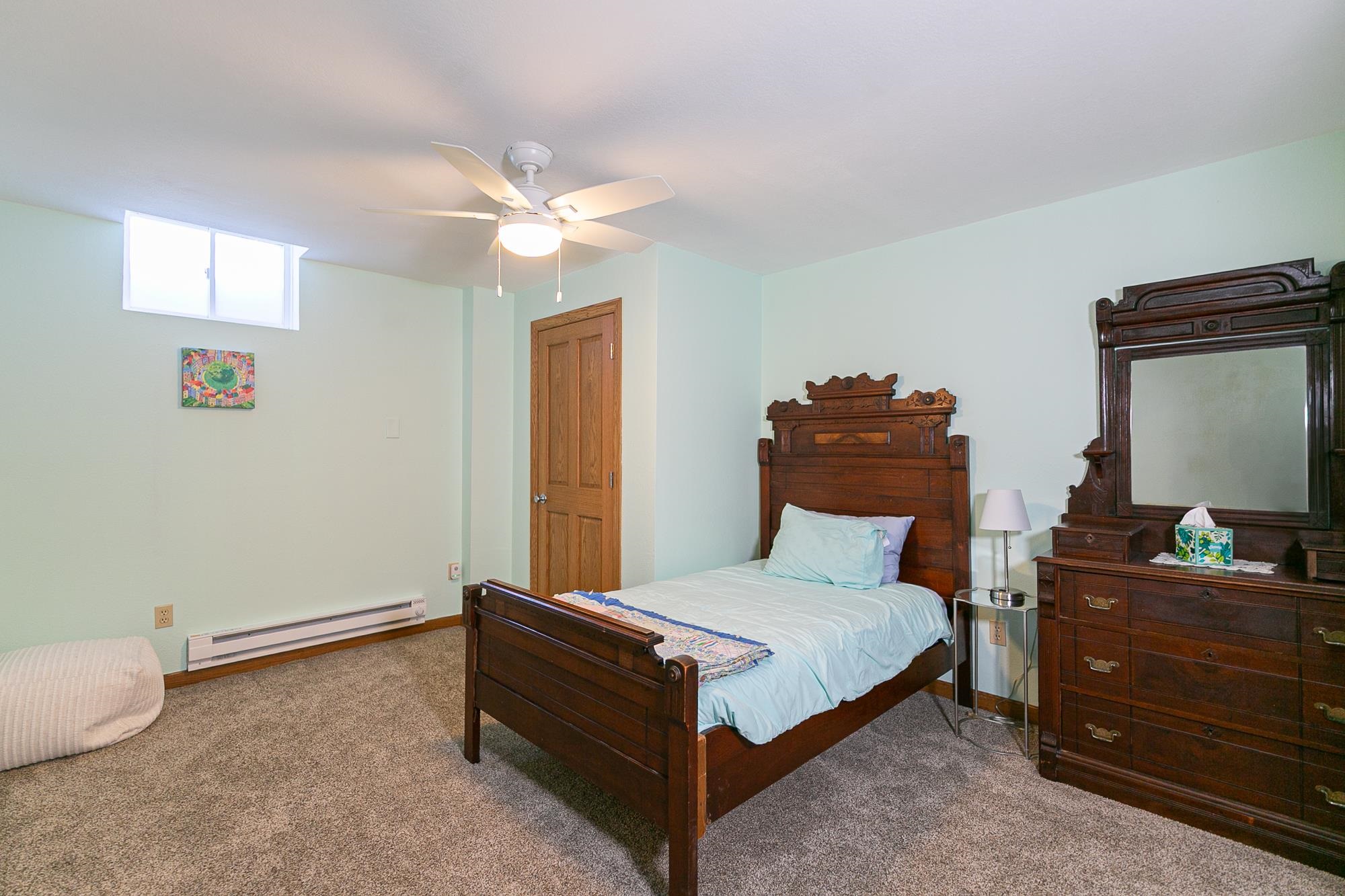 2190 Hidden Creek Road Neenah, WI 54956 - Photo 34 of 39