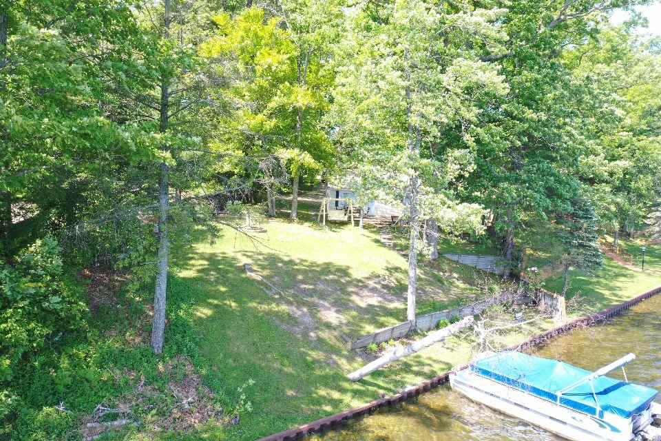 2742 Shady Shores Road Lupton, MI 48635 - Photo 21 of 27 1875915-21.JPG